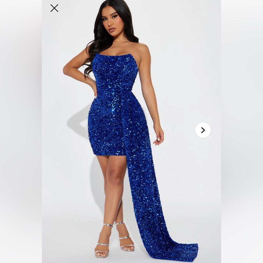 Stunning Blue Sequin Dress with Train